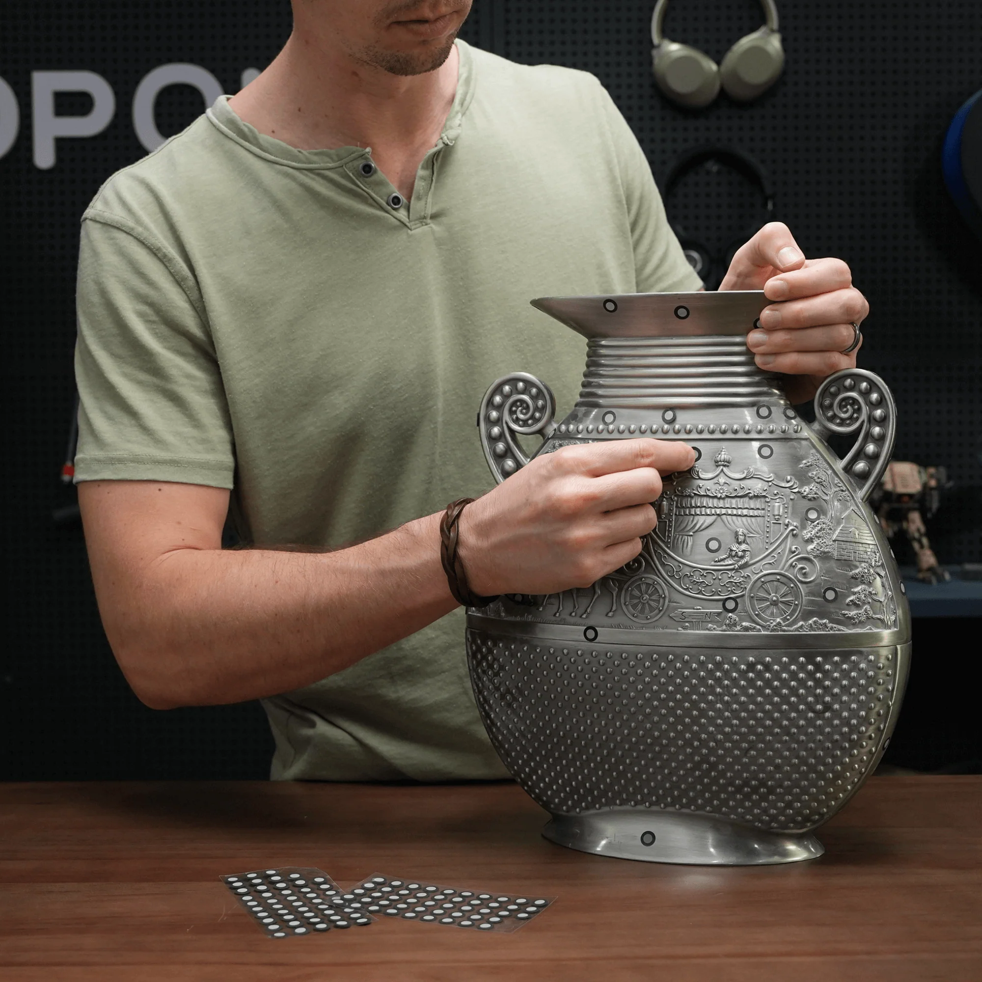 Thumb 4